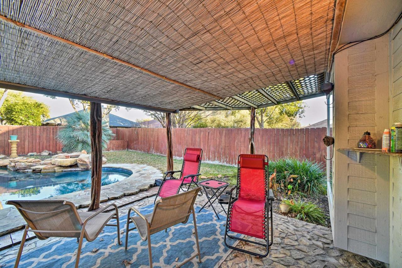 Peaceful San Antonio Oasis With Private Pool And Grill Villa Exterior photo